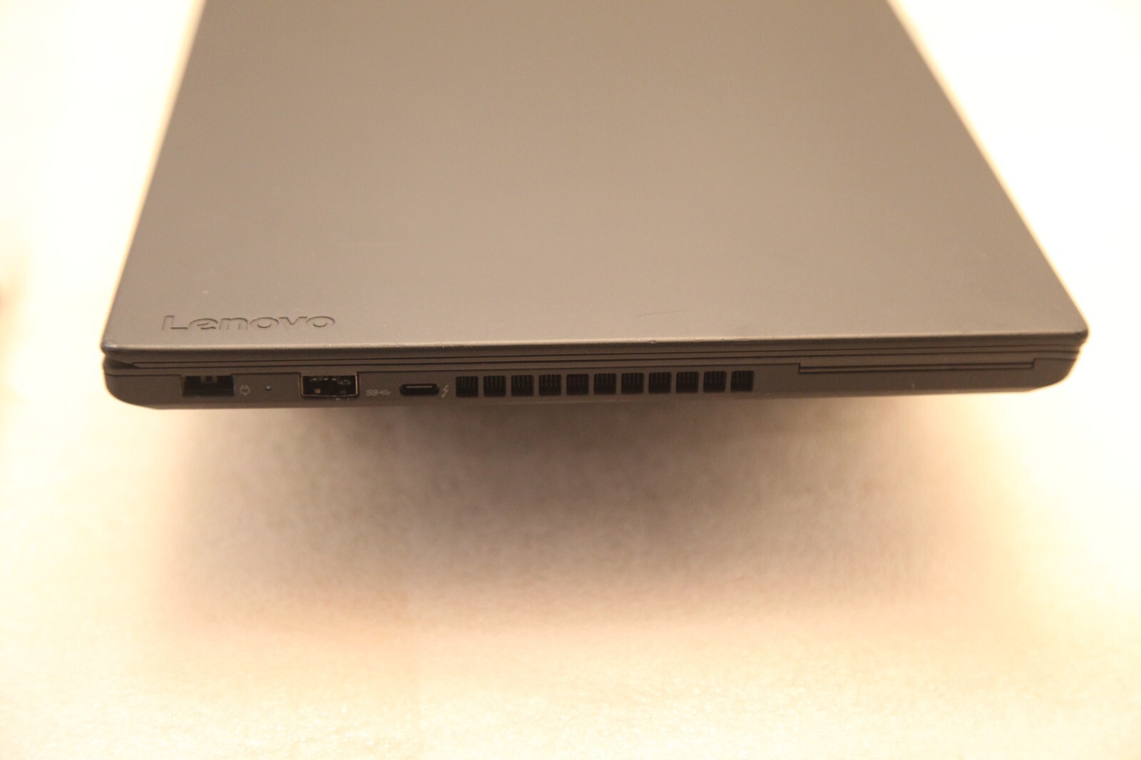 Lenovo ThinkPad T470 14″ Intel Core i7-6500U 8GB RAM 180GB SSD 1080P Win10Pro