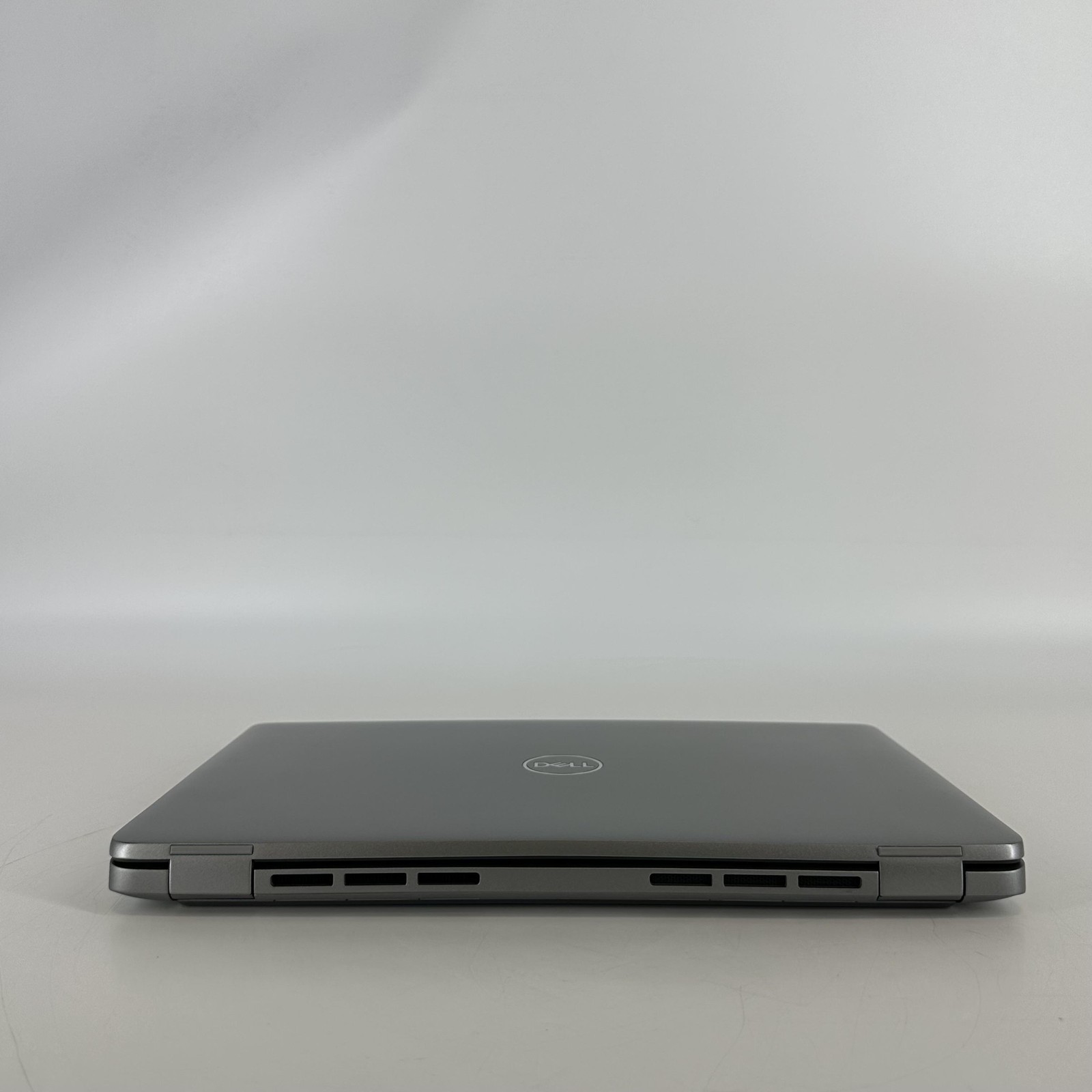 Dell Latitude 5450 14 FHD TOUCH 1.4 GHz Ultra 7 165H 32GB 512GB SSD Excellent