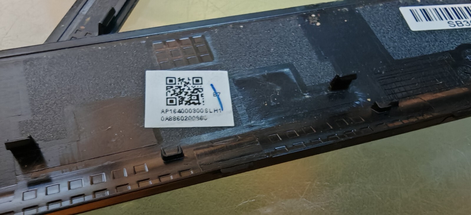 LENOVO THINKPAD L480 FRAME LCD FRAME DISPLAY AP164000300