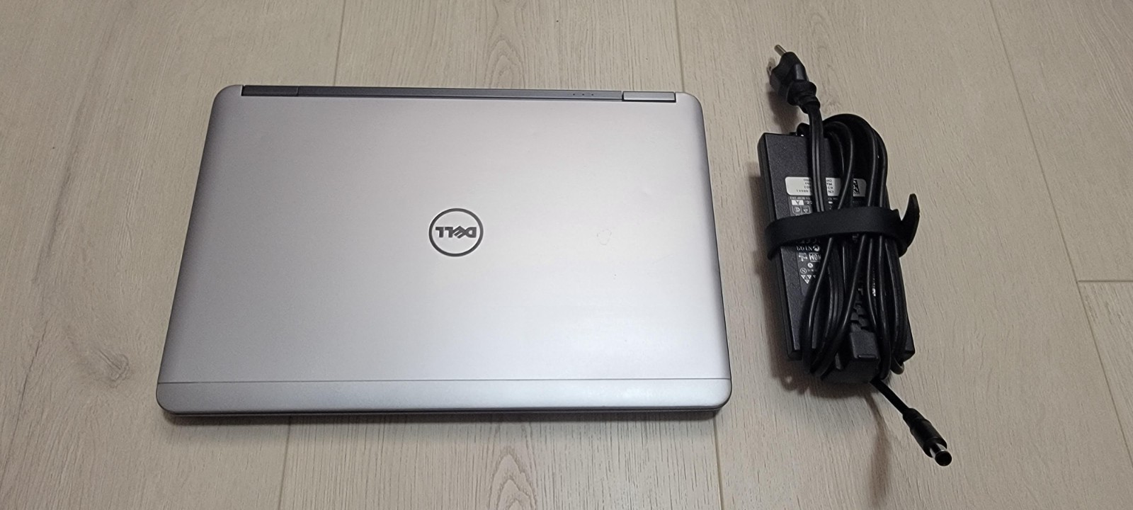 Dell Latitude E7240 12.5″ Slim Laptop Intel i7-4600U 256GB SSD 8GB RAM Win 10