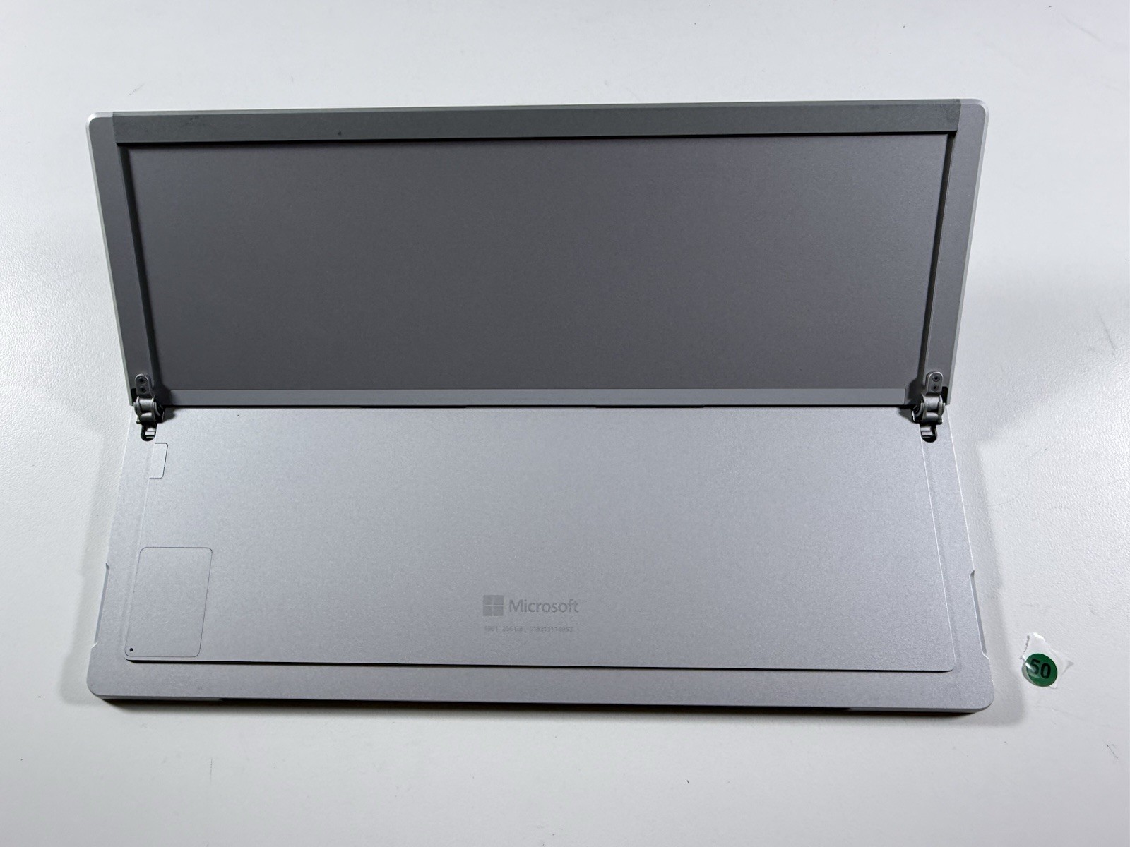 Microsoft Surface Pro 7 plus 1961 Core i5-1135G7 2.4GHz 16GB 256GB Win 11 Pro