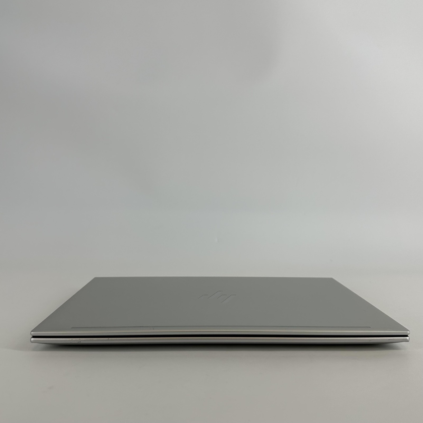 HP Elitebook 840 G9 14 2022 Silver FHD+ 1.6 GHz i5-1245U 16GB 512GB SSD Good
