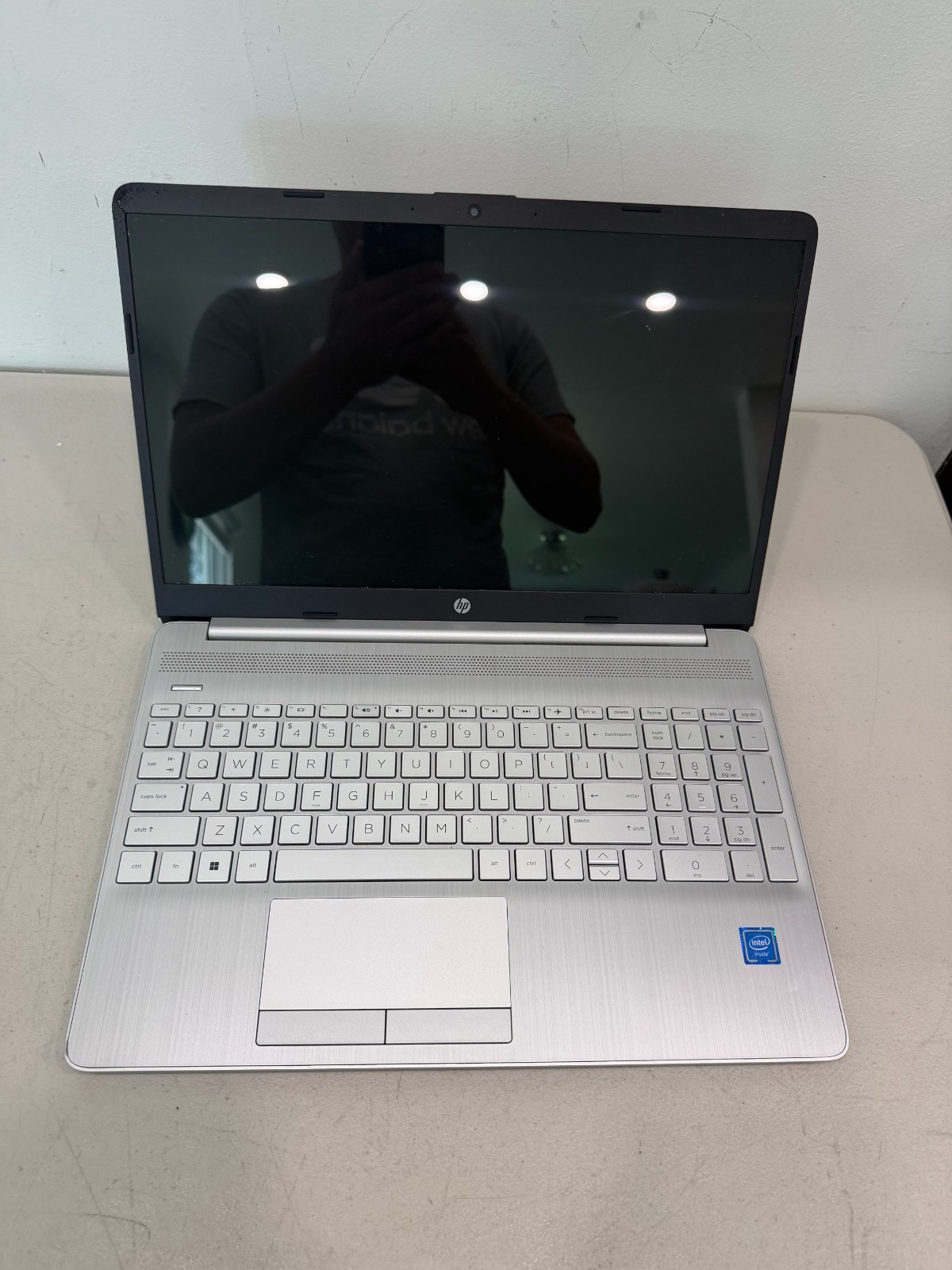 HP 15-dw1000 15.6″ Laptop Celeron N4020 4GB RAM 128GB SSD Windows 11