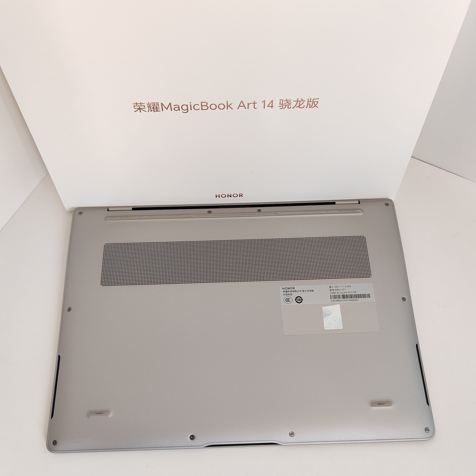 honor magicbook art 14 Snapdragon Version 2024 32G +1T 3120*2080 Sliver