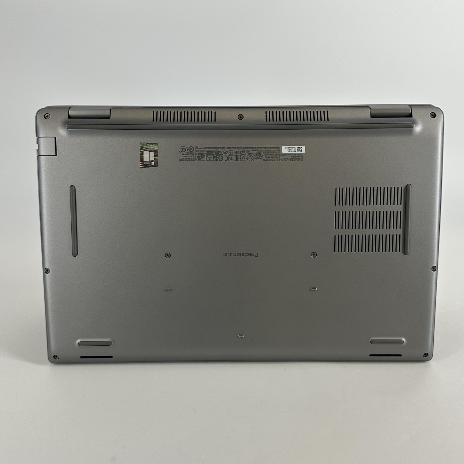 Dell Precision 3561 15.6 FHD i7-11850H 2.50GHz 32GB 512GB SSD T600 Very Good