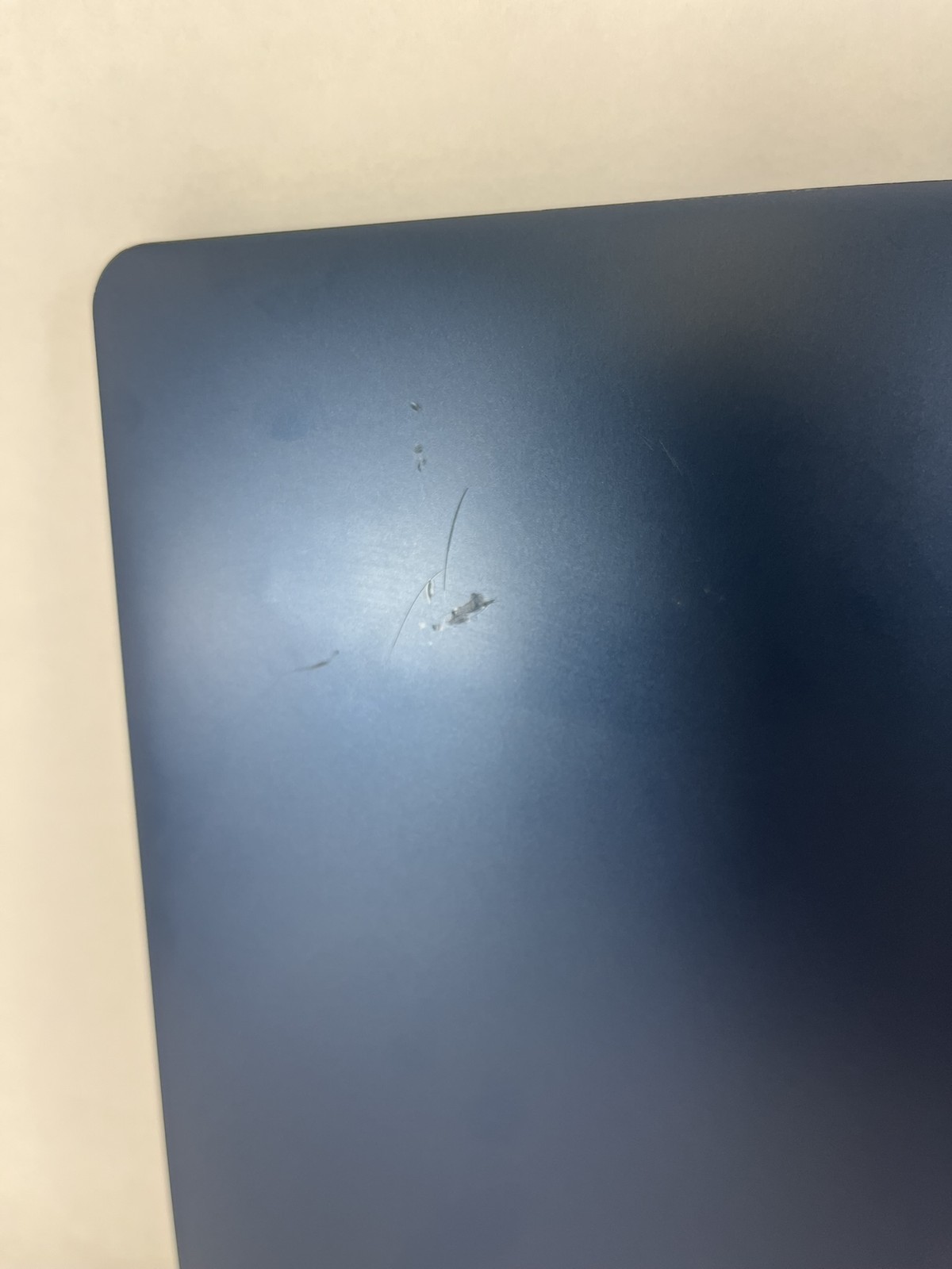 Ideapad Slim 3 15ABR8 15.6in FHD AMD Ryzen 7 7730U 2GHz 16GB RAM 512GB SSD