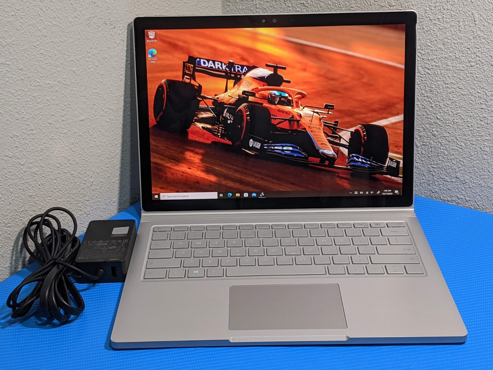MS Surface Book 2in1 13.5″ 3K TOUCH i7-6600U 2.6GHz 16GB 512GB SSD GTX 965M +PA
