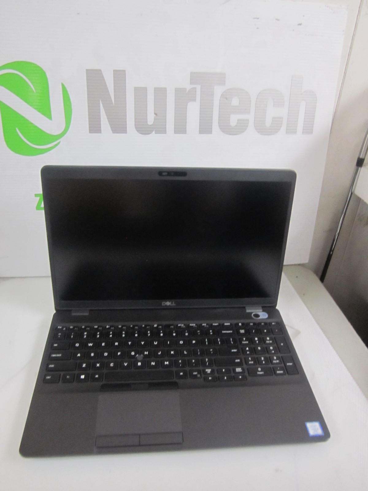 Dell Latitude 5500 i5-8365U 1.6GHz 16GB/240GB m2SSD [NO OS] Laptop + AC READ)_)