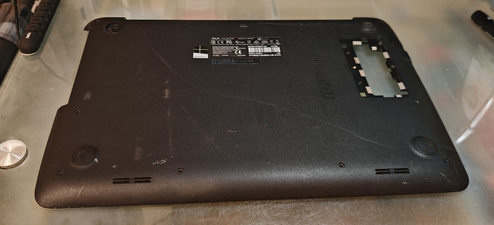 ASUS R556U X556U F556U BOTTOM SHELL BOTTOM 13N0-SGA0941 13NB09S1AP0741