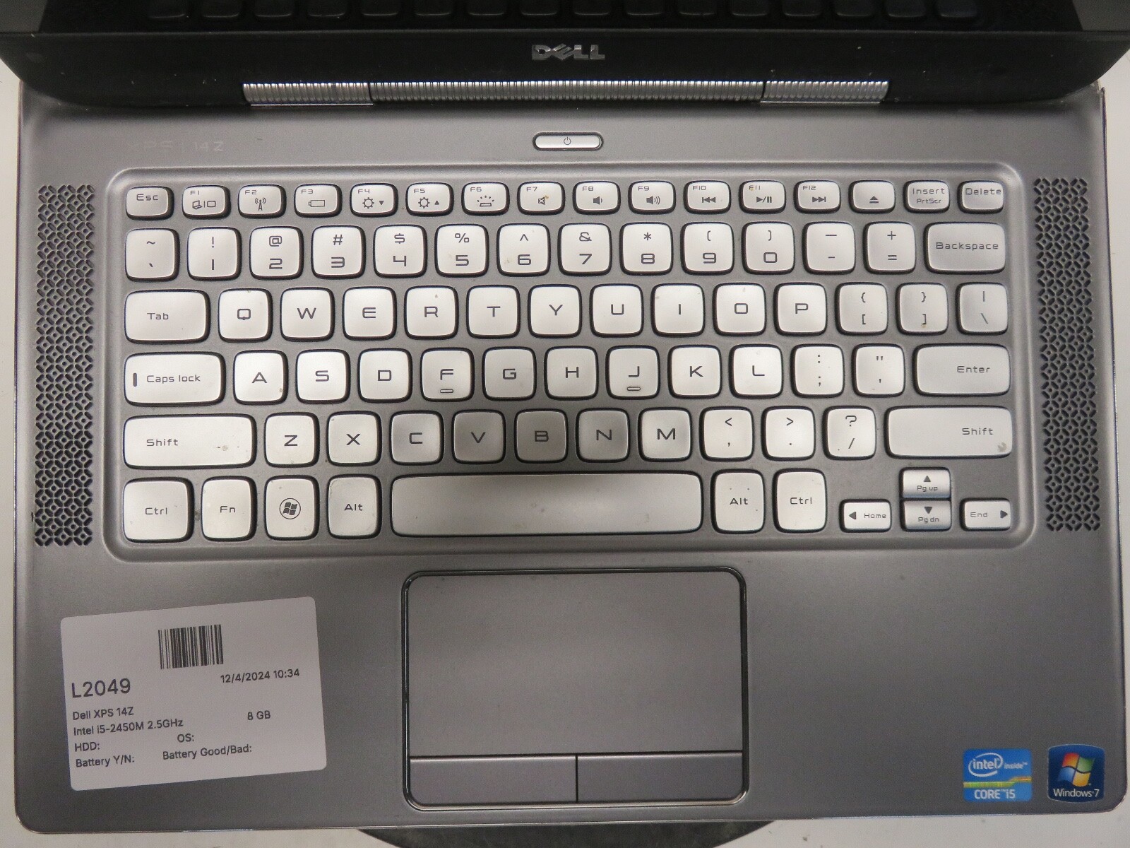 Dell XPS 14Z Intel i5-2450M 2.5GHz 8 GB NO HDD No Batt