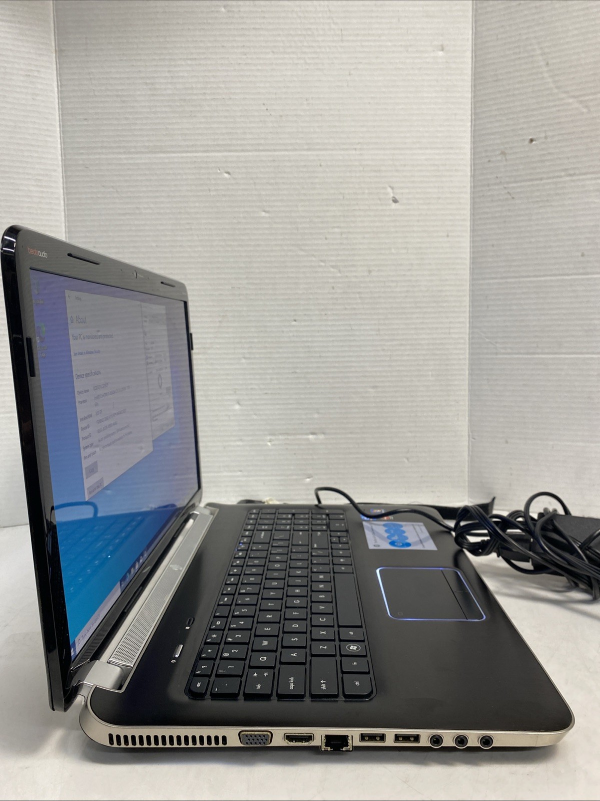 HP DV7-6185us 17.3″ i7-2630QM 2.0GHz 8GB 240GB SSD WIN10Pro w/ CHARGER