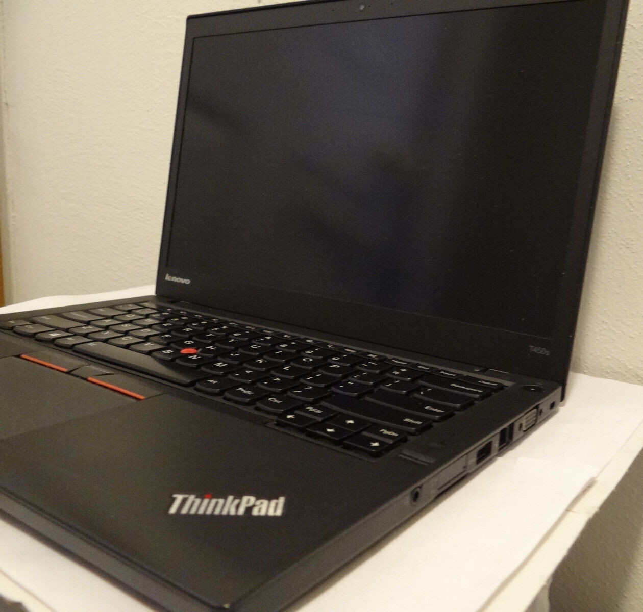 Reconditioned Lenovo T450s 14″ i5 2.30 GHz 8GB 240GB SSD WIN10 USB 3.0 Webcam