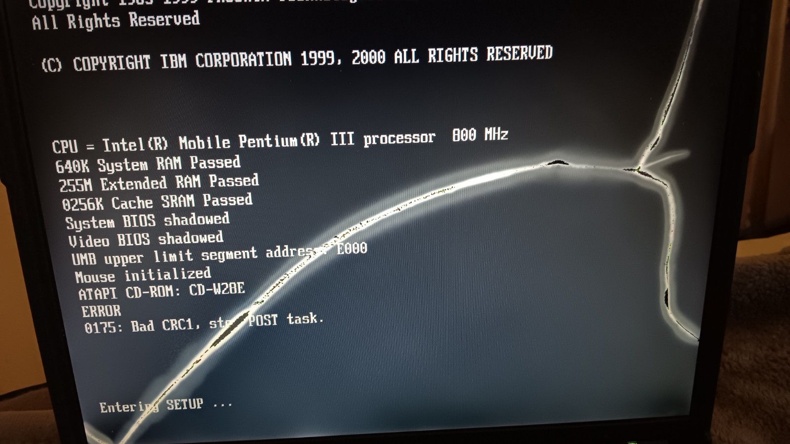 Vintage IBM Thinkpad T21 L aptop Intel P3 @ 800 MHz 256 MB of ram IBM Type 2647