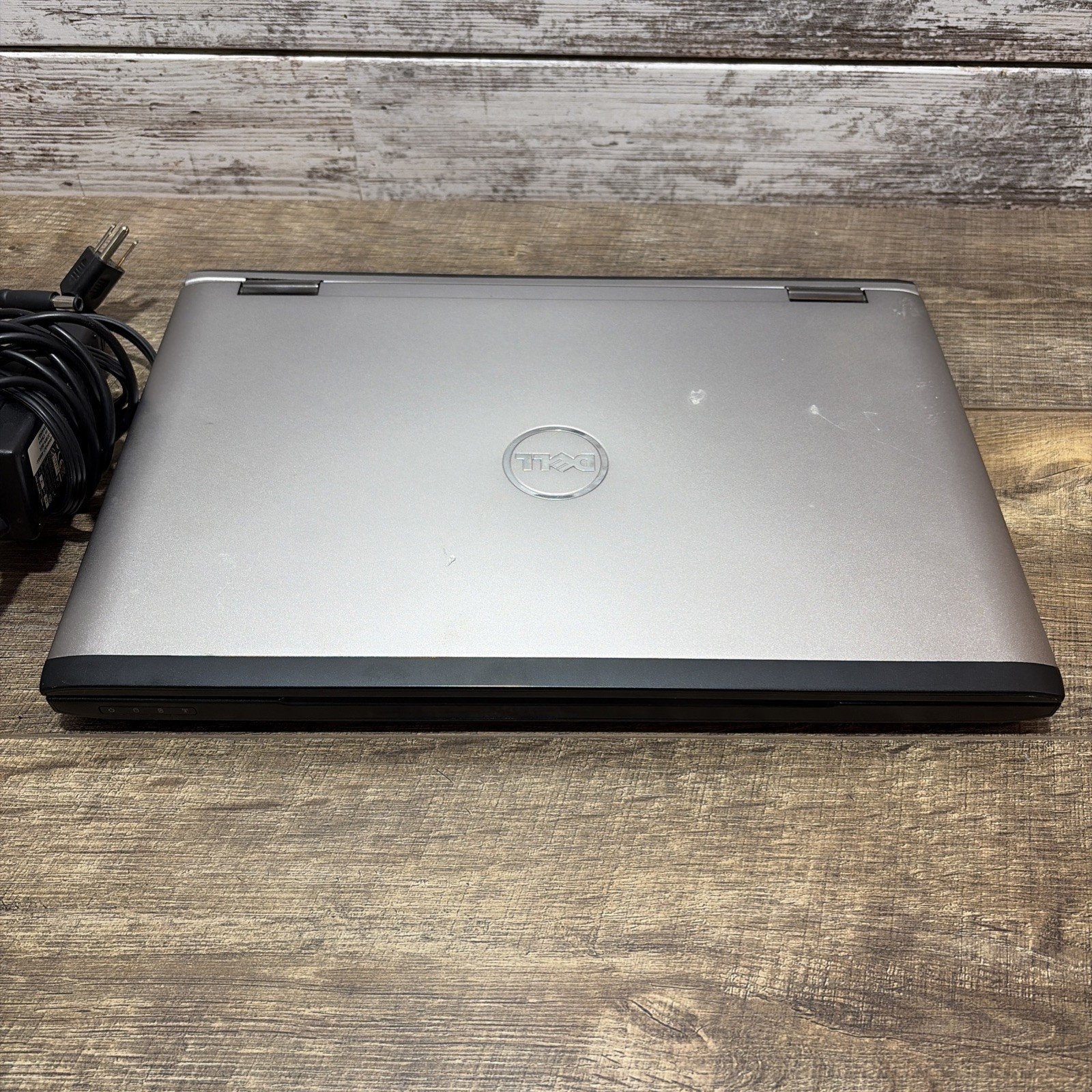 Dell Vostro 3555 15″ Laptop AMD E-3000M-MZ *Parts Only*
