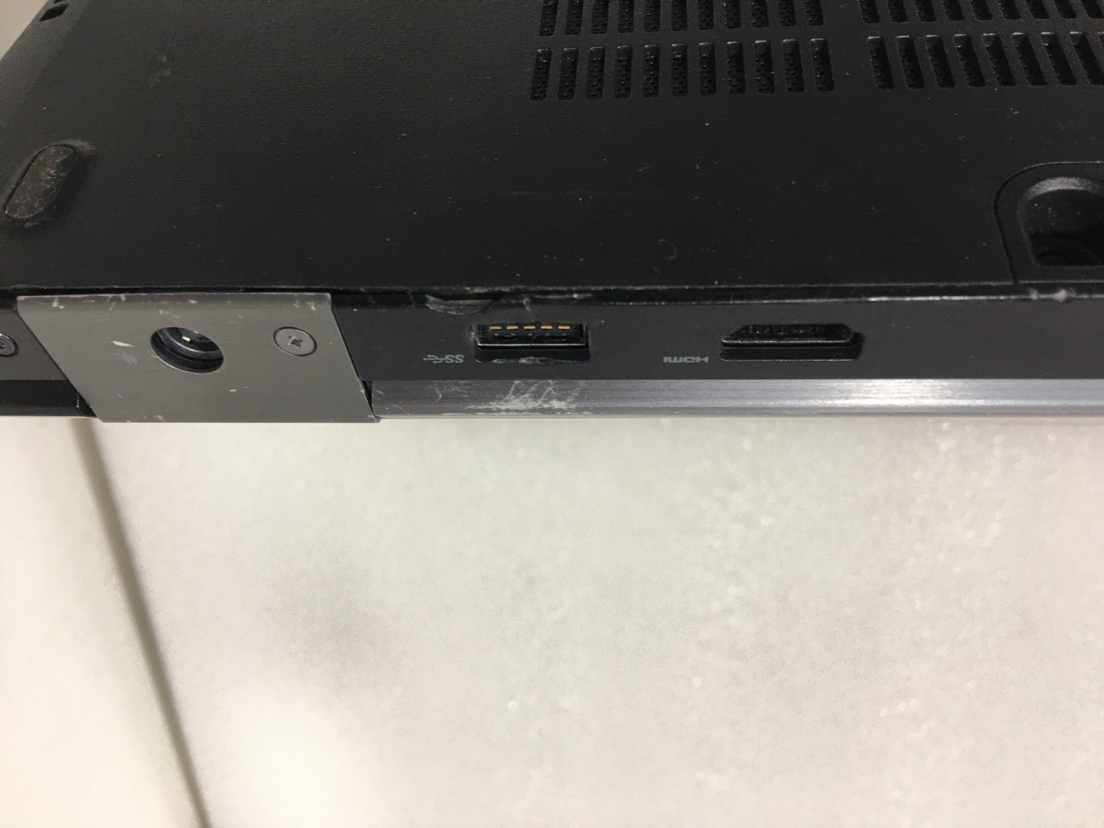 Dell Latitude E5570 128gb SSD Win 11 i3-6100u 2.30ghz 8gb Ram Hdmi Webcam