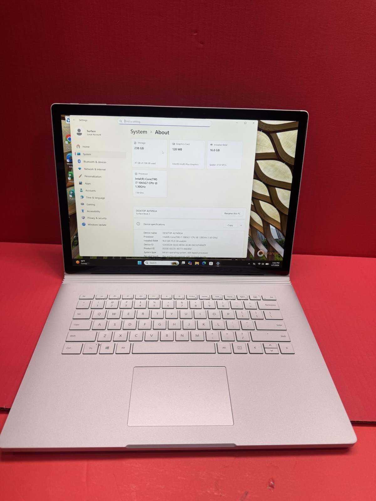 Microsoft Surface Book 3 15.5” 10th i7- 1.30GHz 16GB 256GB Windows 11pro