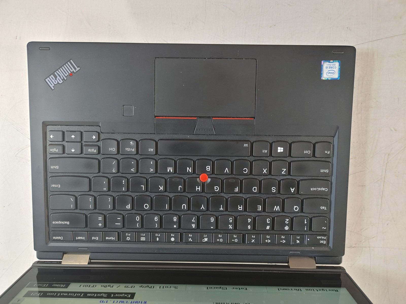 Lenovo ThinkPad L390 Yoga Core i5-8265U 1.60 GHz 8 GB DDR4 No HDD