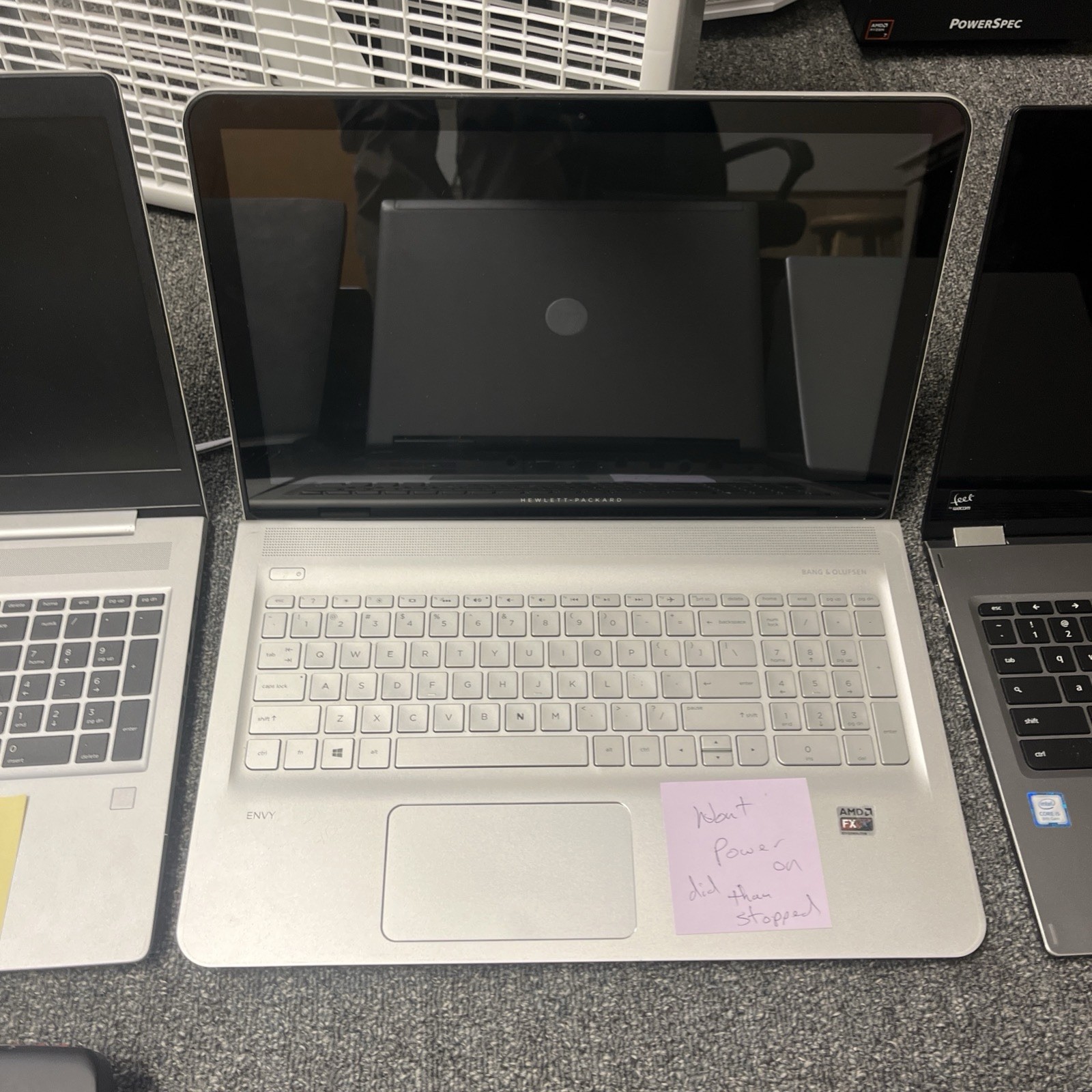 Bulk Laptop Lot 23 MacBook HP Dell ASUS Acer Laptops For Parts Repair Resale