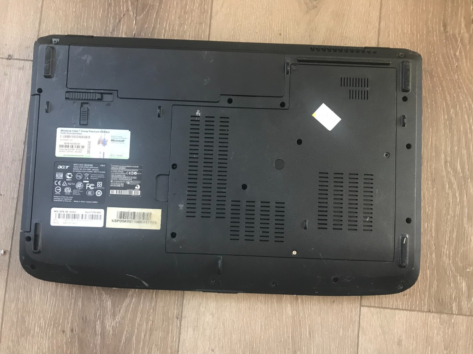 Acer Aspire 5735-4624 15.6″ Intel Pentium Dual T3200 2.00GHz 2GB RAM 160GB HDD