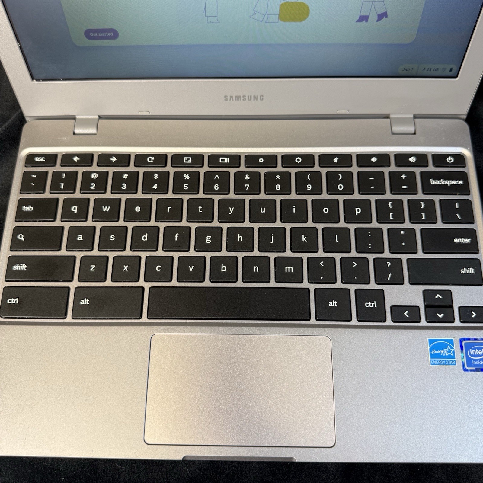 SAMSUNG XE310XBA Chromebook 4 11.6″ Intel Celeron N4000 32GB Storage | W/Case
