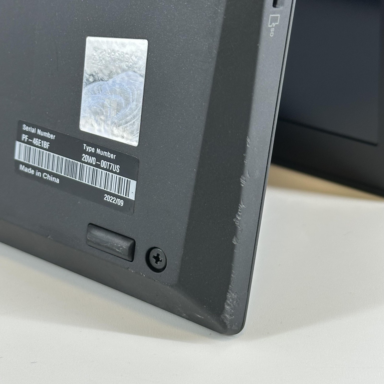 Lenovo ThinkPad T14 Gen 2 4K i7-1165G7 2.80GHz 16GB RAM 512GB SSD -GOOD