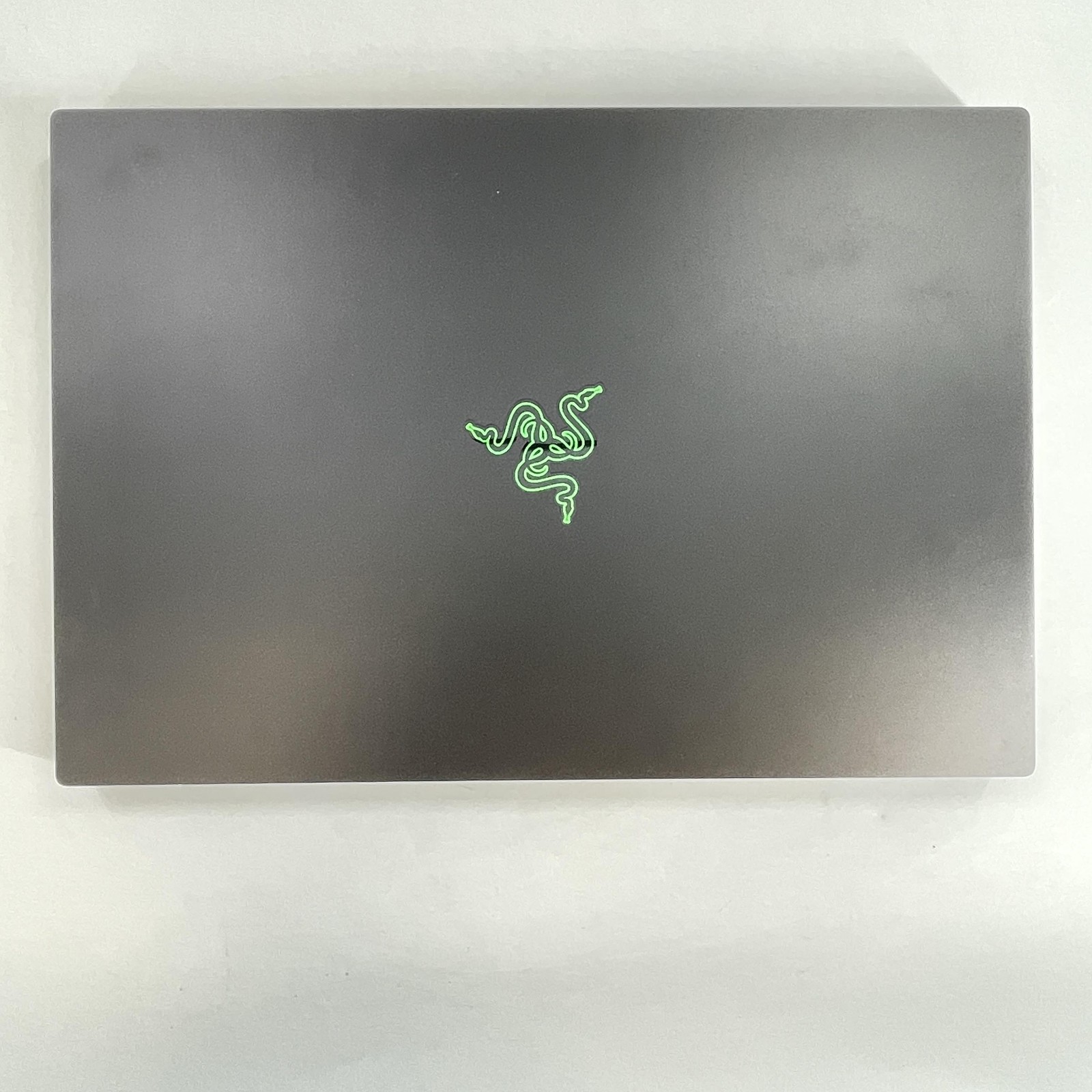 Razer Blade 16 120Hz UHD+ i9-13950HX 64GB 4TB/1TB RTX 4090 – VAPOR CHAMBER ISSUE