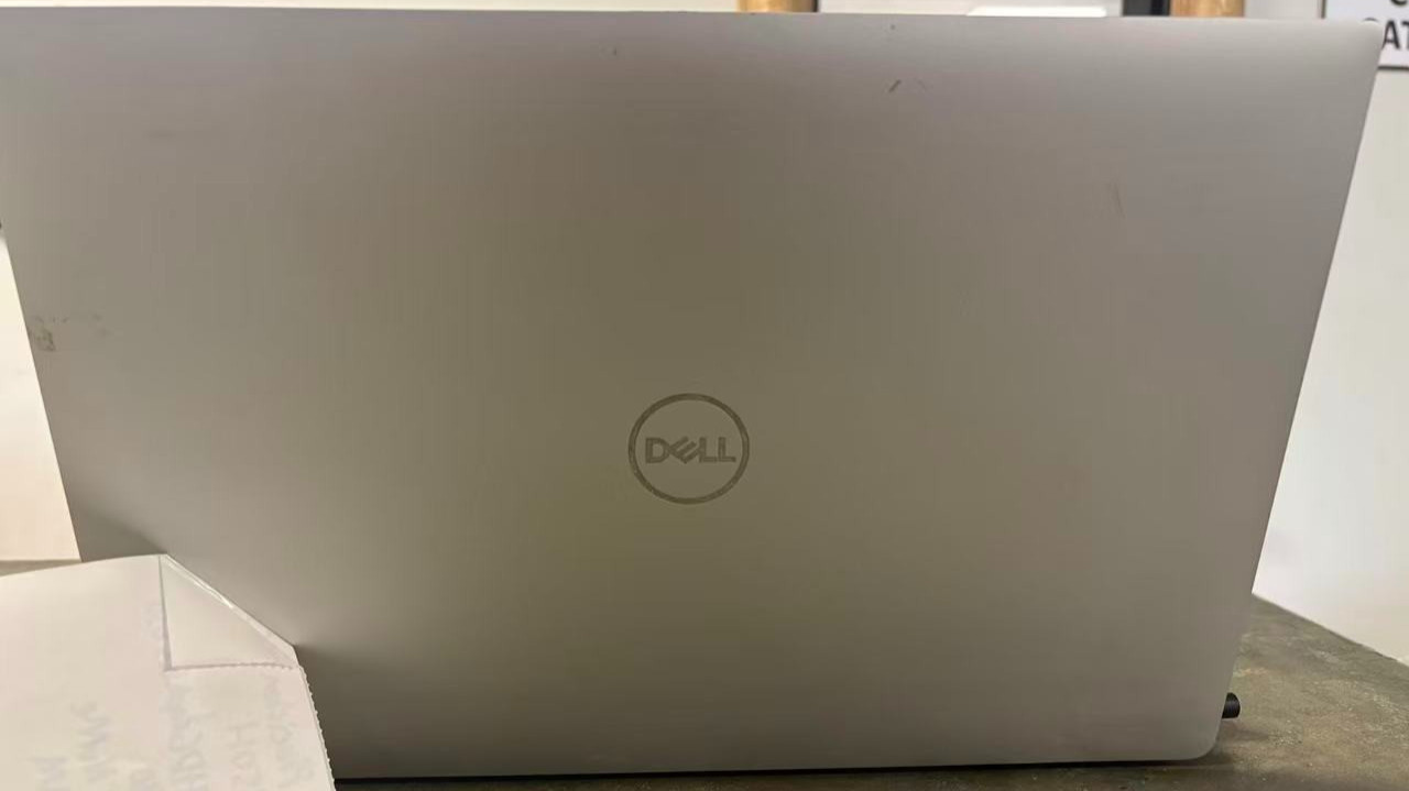 Dell Precision 5530 15″ i7-8850H P2000 16GB RAM 256gb NVME Win11 Pro