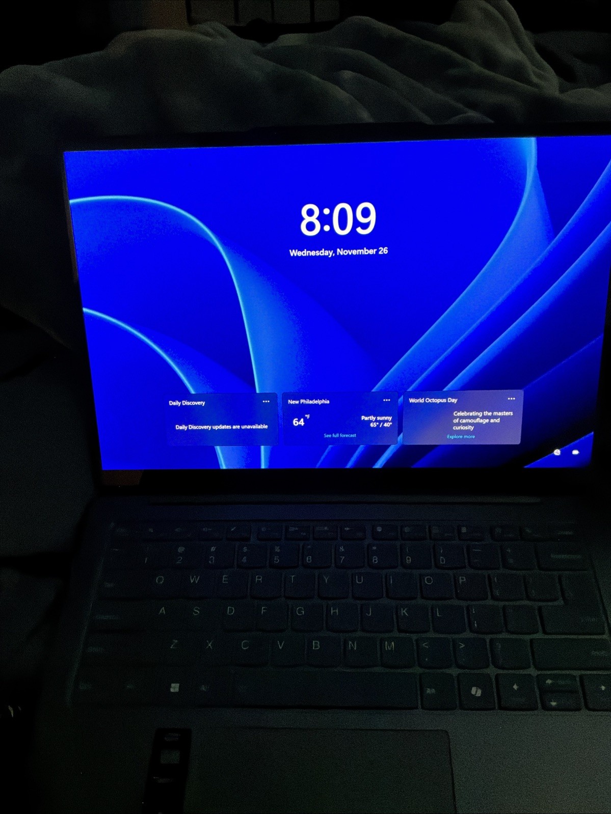 Lenovo Slim 7 14Imh9 14″ Touch Laptop Core Ultra 5 125H 16GB RAM 512GB SSD W10P