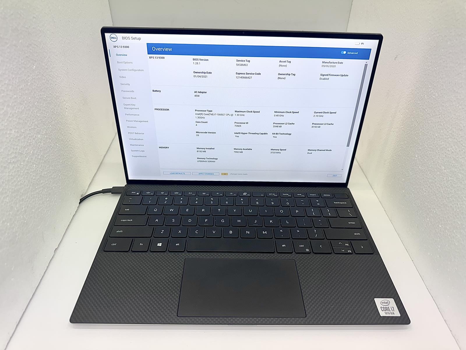 Dell XPS 13 9300, Intel Core i7-1065G7 CPU @ 1.30GHz, 8GB RAM, 512GB NVMe