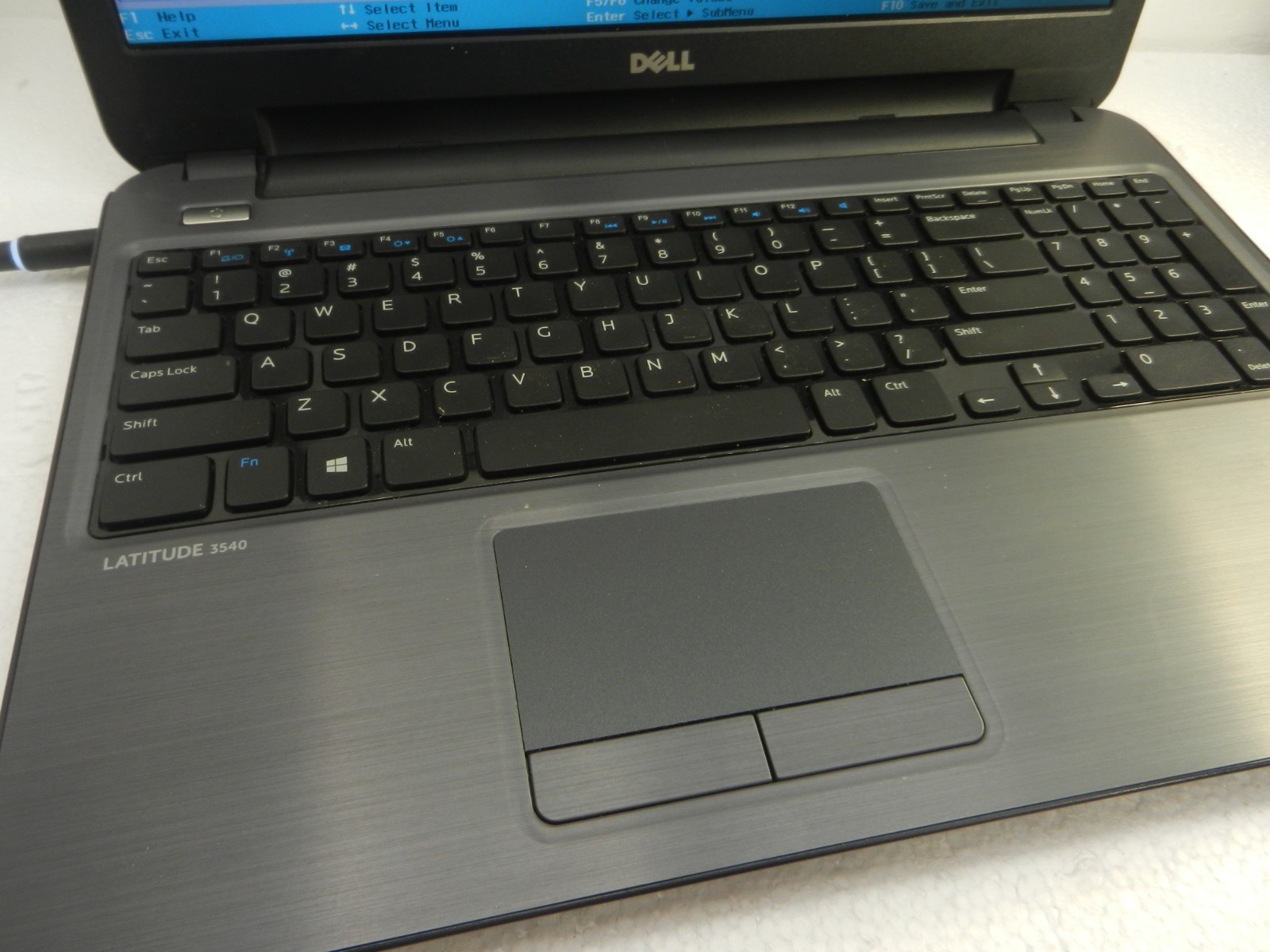 Dell Latitude 3540 15.6″ Laptop Core i5-4210U 1.70GHz 4GB RAM No HDD – Damaged*