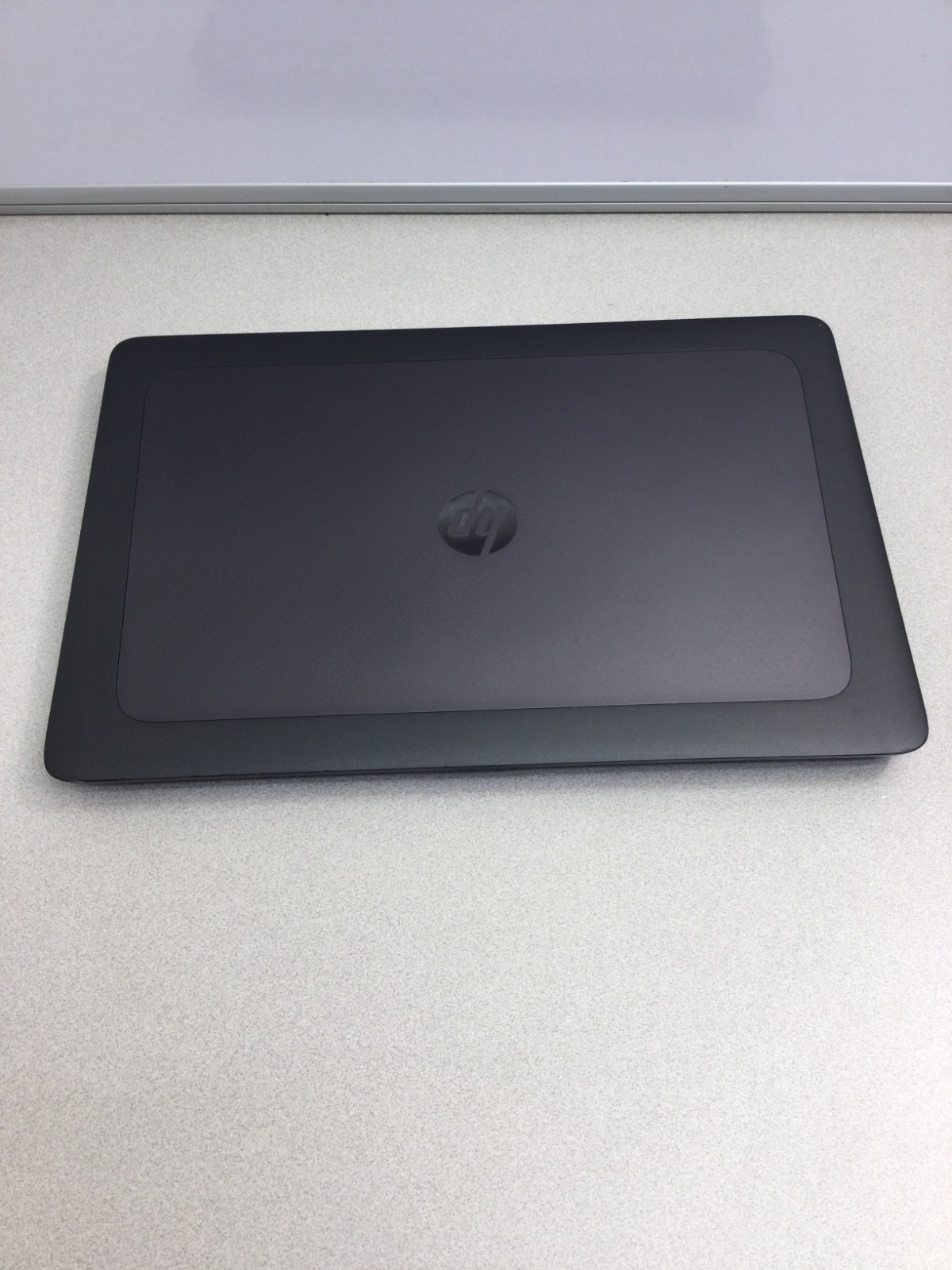 HP ZBook 17 G3 core i7 6th gen 2.60ghz 128GB SSD 12GB RAM 17.3” WIN 11 PRO
