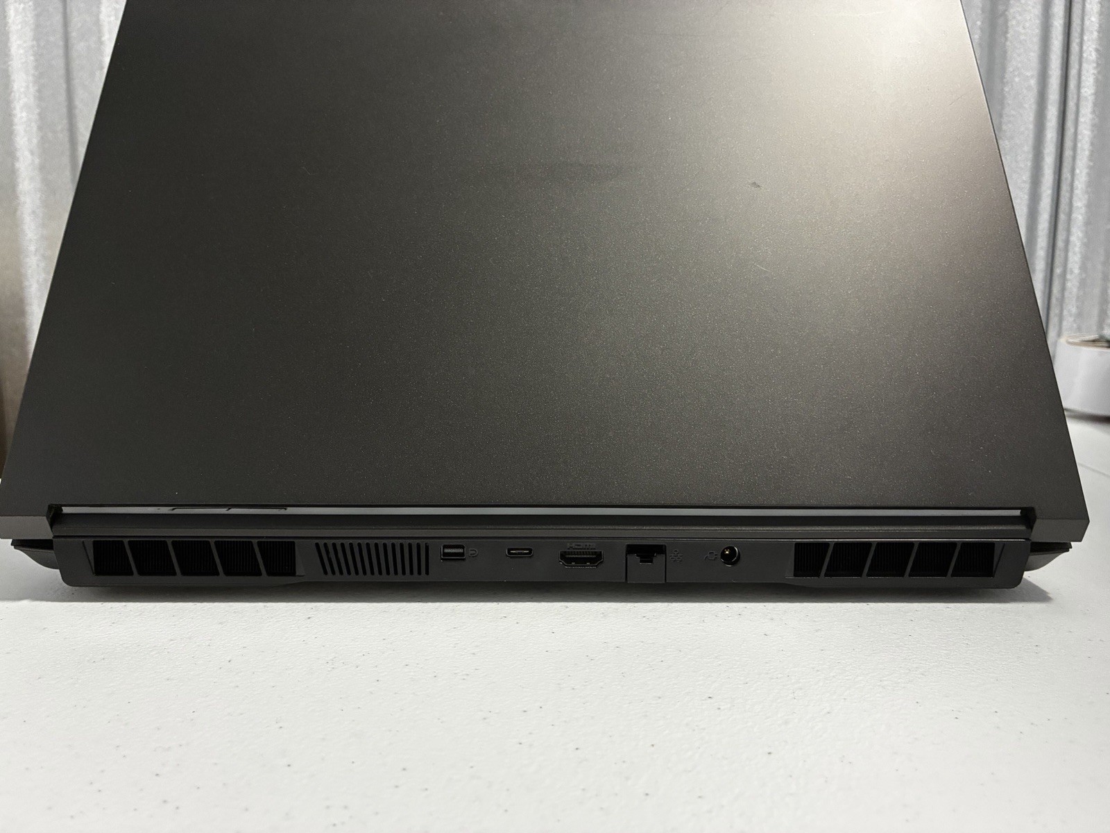 Eluktronics Gaming Laptop Rp-15 G2 RTX 4070 2+4tb Nvme 64gb Ram 15.6 Inch Win 11