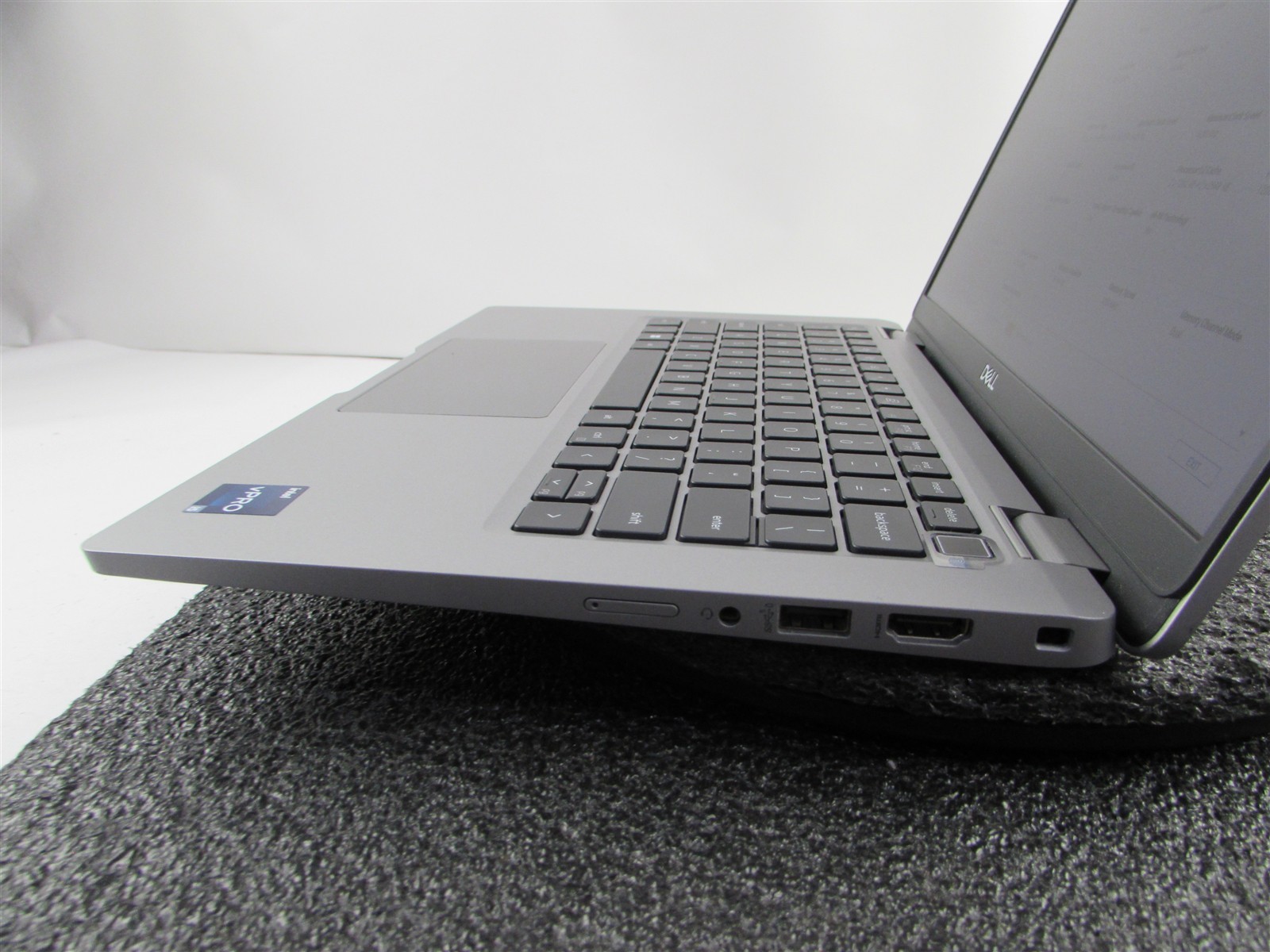 DELL LATITUDE 5330 FHD TOUCHSCREEN I5-1245U 10 CORE 512GB SSD 16GB RAM NO O.S