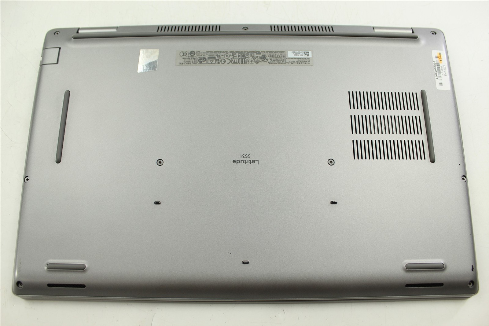 Dell Latitude 5531 15.6″ FHD i5-12500H 2.5GHz 256GB SSD 16GB RAM NO OS