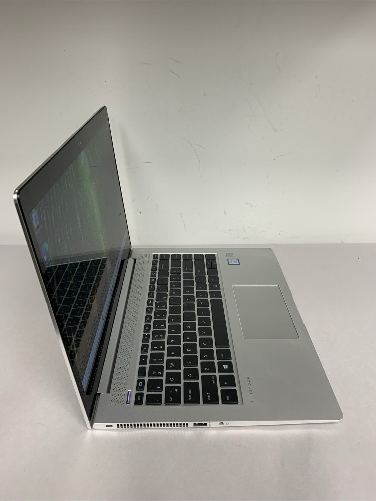 HP EliteBook 1040 G4 Touchscreen i7-7500U 16GB RAM 512GB SSD Win11 Pro