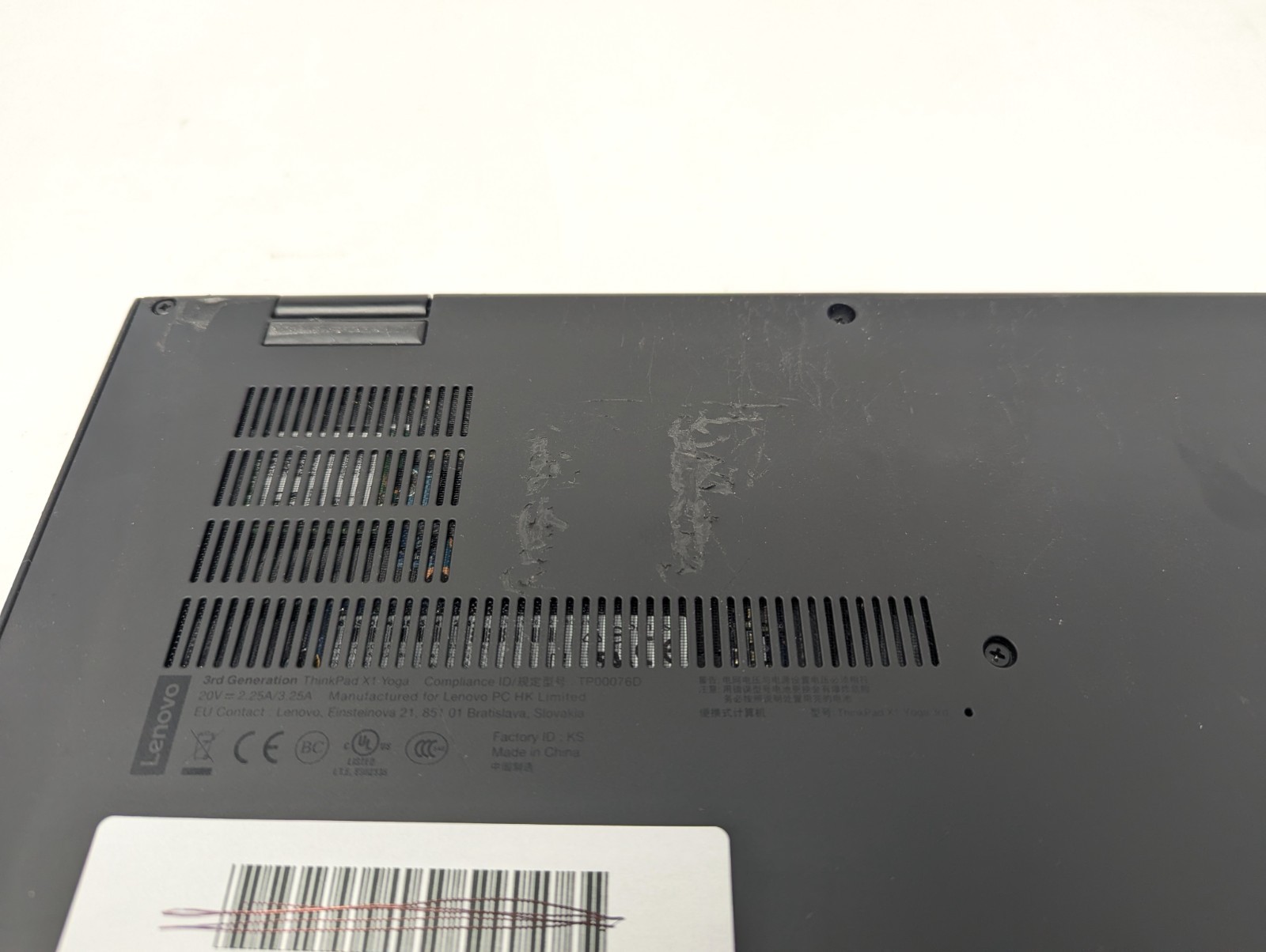 Lenovo ThinkPad X1 Yoga 3rd Gen-Intel i5-8350U 8GB LPDDR3 RAM 128GB SSD No OS/AC