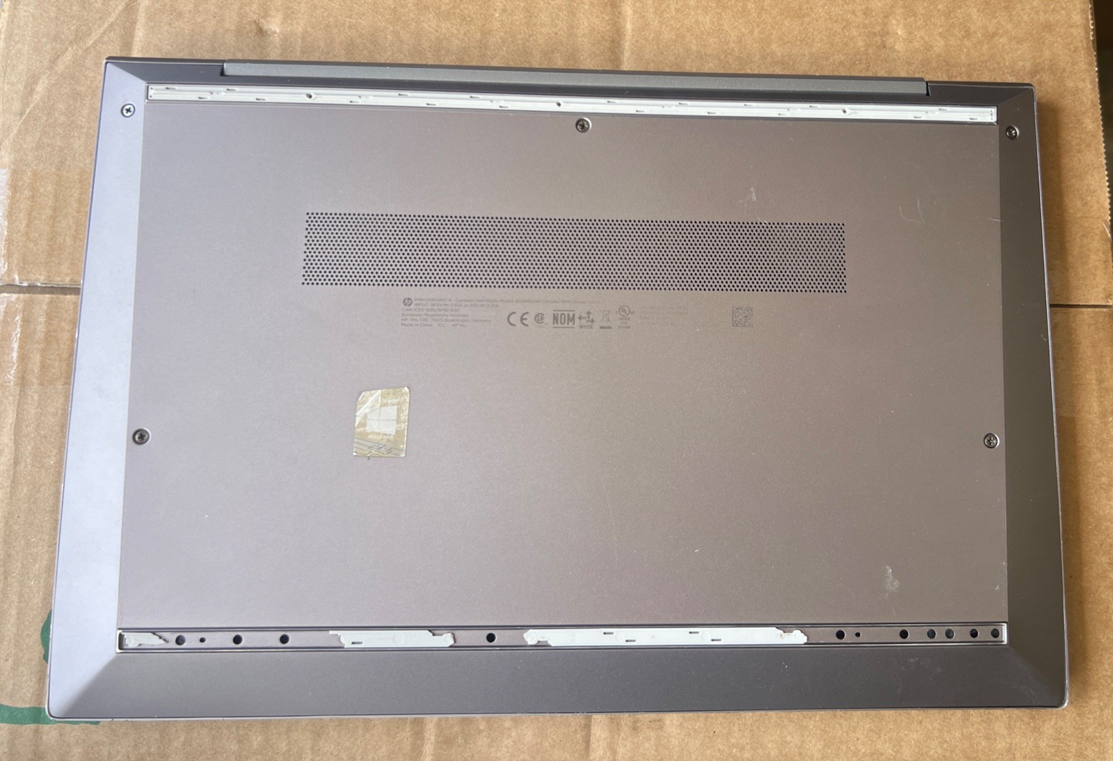 HP Zbook Firefly 14 G8 Core i5-1145G7 2.60GHz 16GB RAM 256GB SSD***No OS