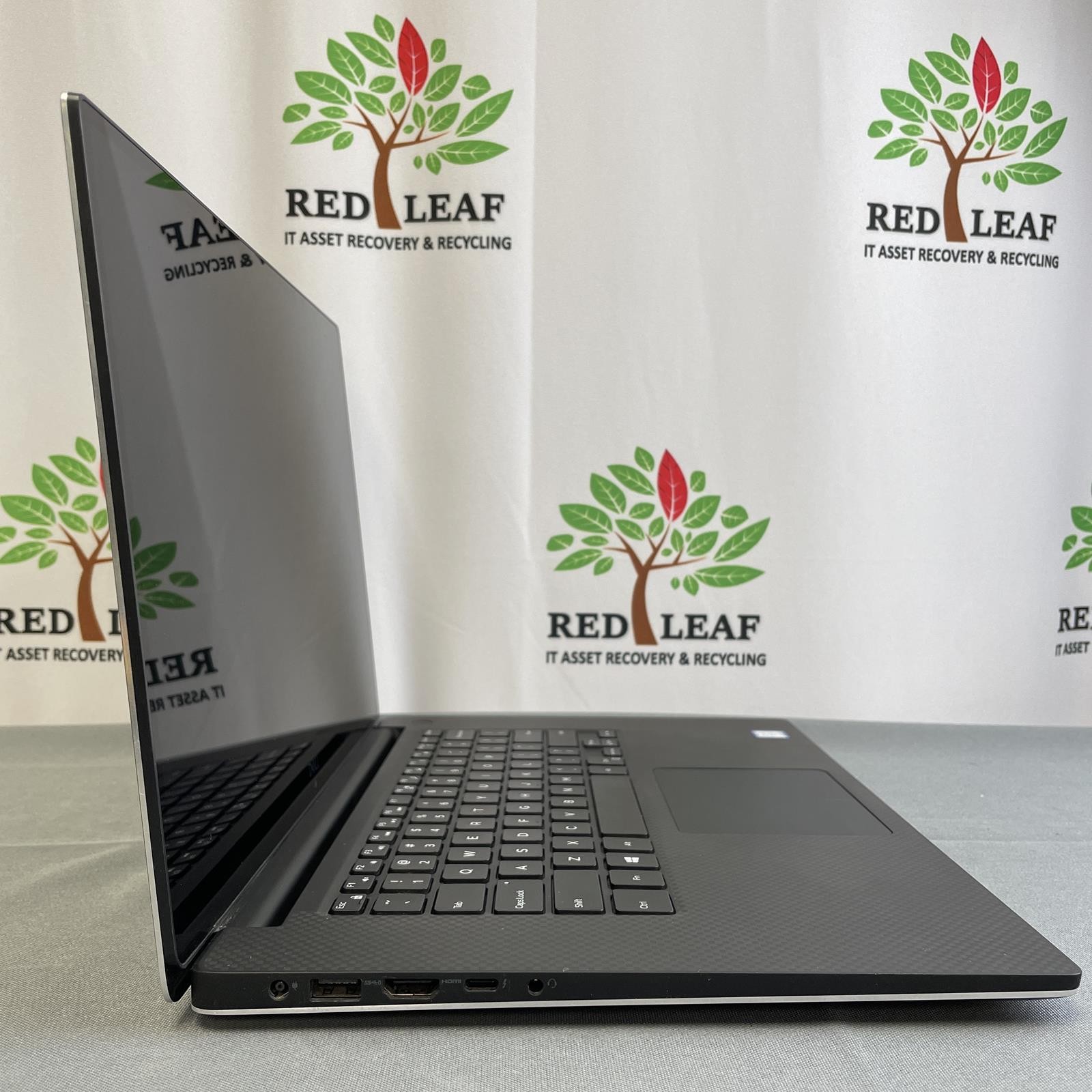 Dell Precision 5530 15.6″ 4K Touch i7-8850H 16GB 512GB NVMe, Win 11 Pro | Good