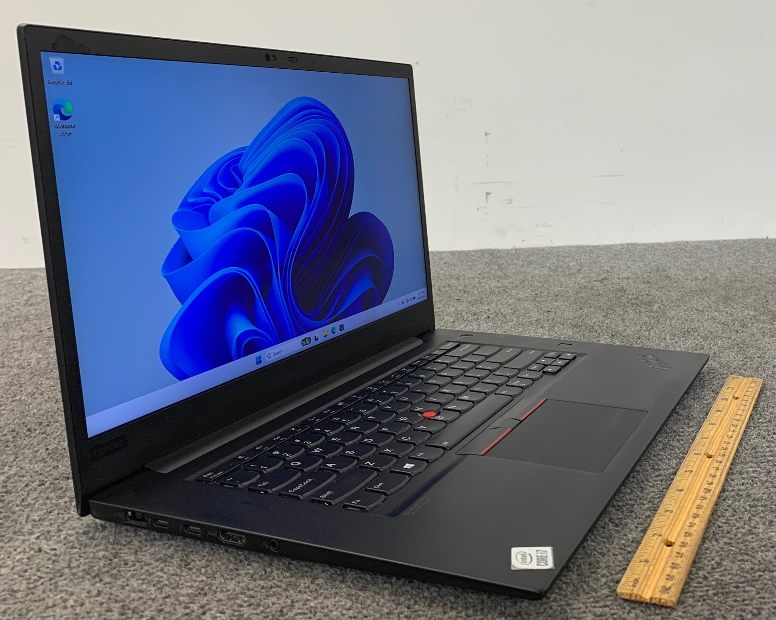 Lenovo ThinkPad P1 Gen 3 15.6″ Laptop i7-10750H 16GB RAM 512GB NVMe