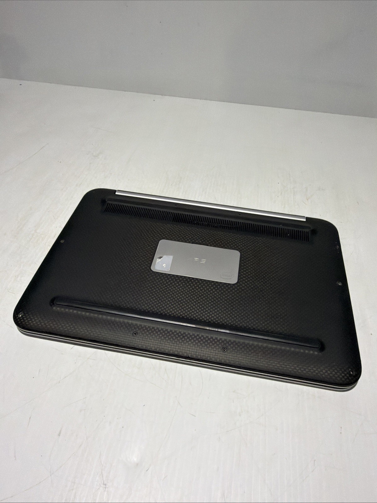 Dell XPS 12-9Q33 Laptop i5-4200u 4gb Ram No Drives Boots Bios Water DMG