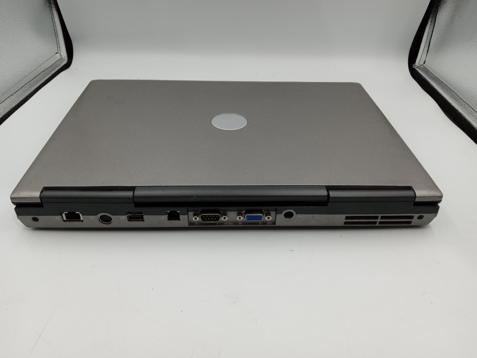 Dell D830 15″ Laptop Intel C2D 3GB RAM 320GB HDD XP RS232 -NO BATTERY -READ -RR