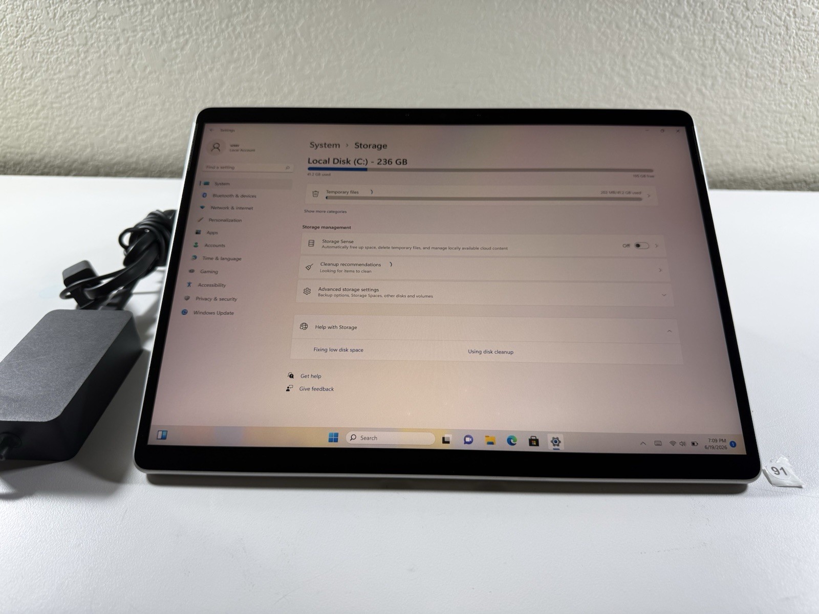 Microsoft Surface Pro 8 (1982) i5-1145G7 – 16GB RAM – 256GB 120Hz – Win 11 Pro