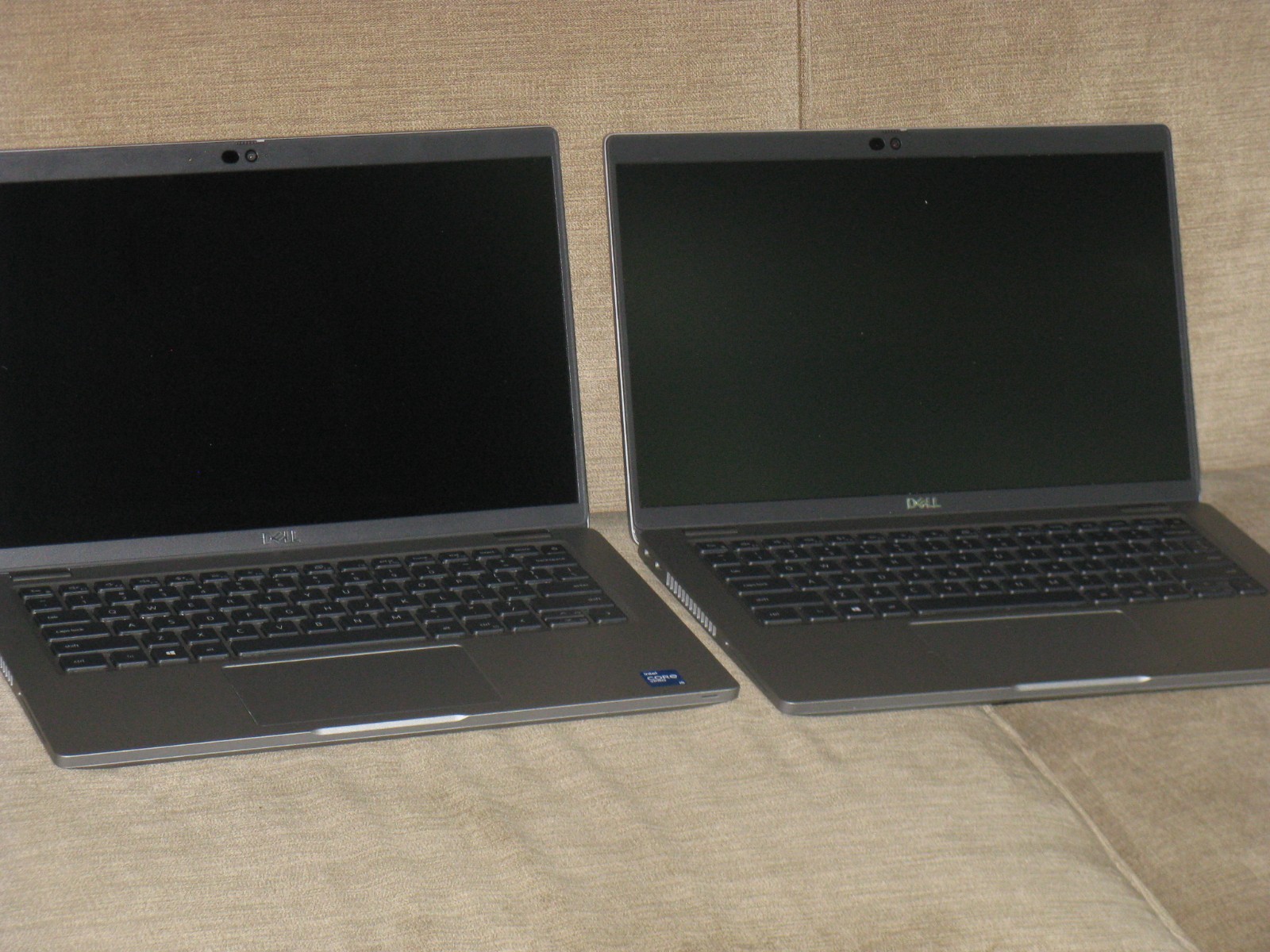 2x Lot Dell Latitude 5420 i5-1145G7 256GB 12GB FHD non-touch TB4 SC IR Cam vPro