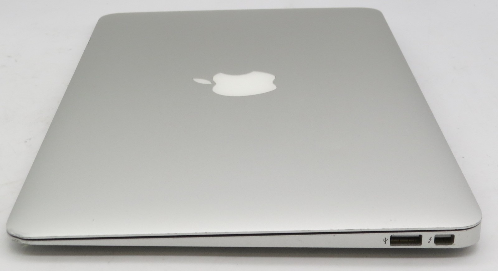 2013 MacBook Air 11″ A1465 i5-4250U @ 1.3 GHz 4GB RAM 128GB SSD macOS X