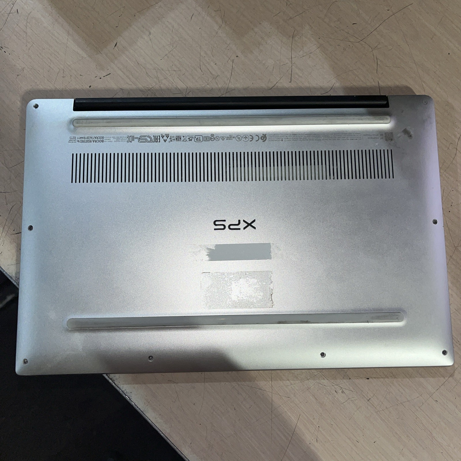 DELL XPS 13 9380 INTEL CORE I5-8365U 16GB RAM NO HD