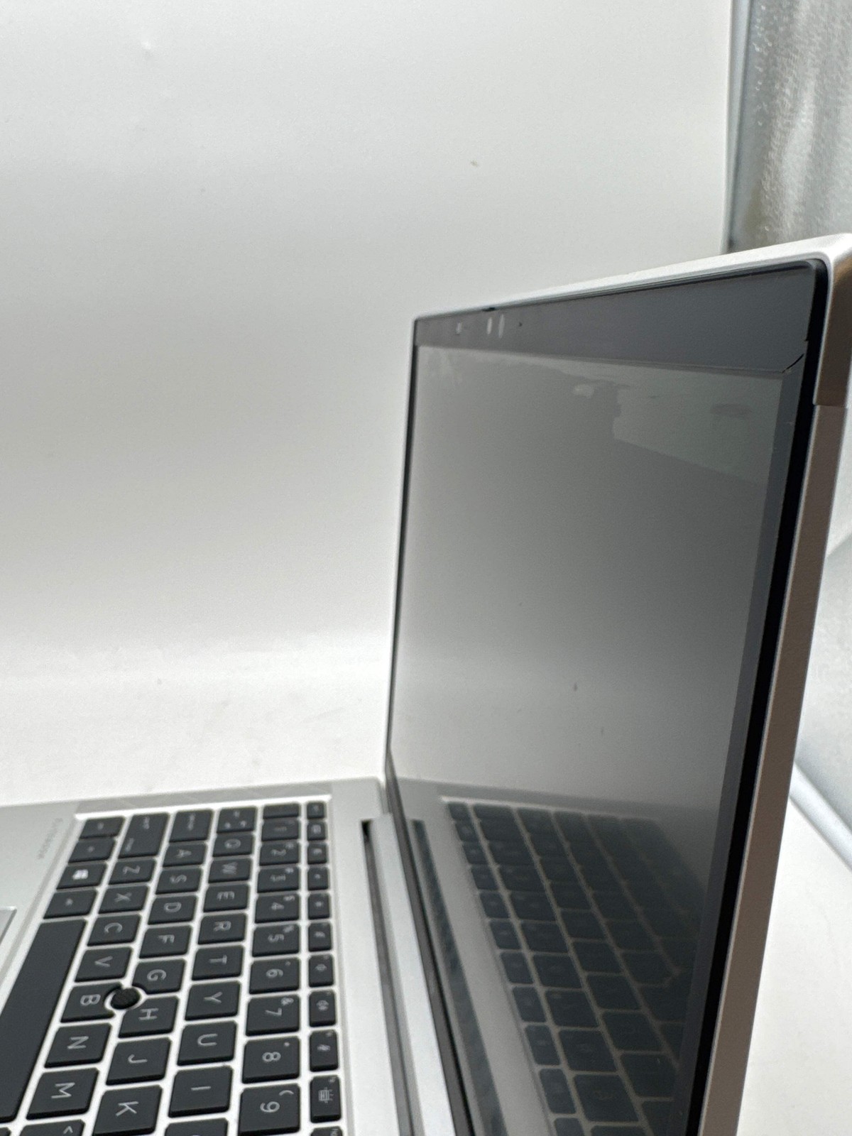 HP EliteBook 840 G8 14-inch Core i7-1185G7 16GB RAM 512GB SSD *FOR PARTS READ*