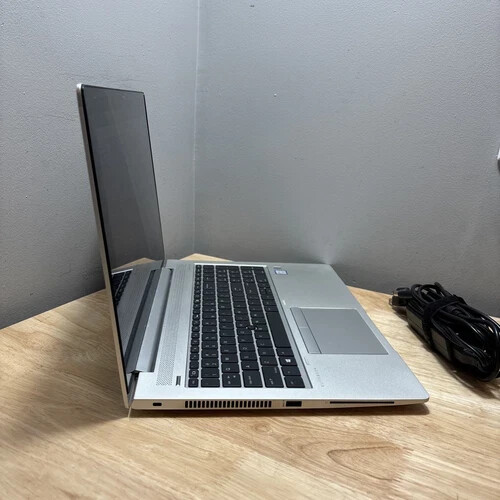HP EliteBook 850 G5 15.6″ i5-8250u 1.60GHZ 16GB 256GB SSD