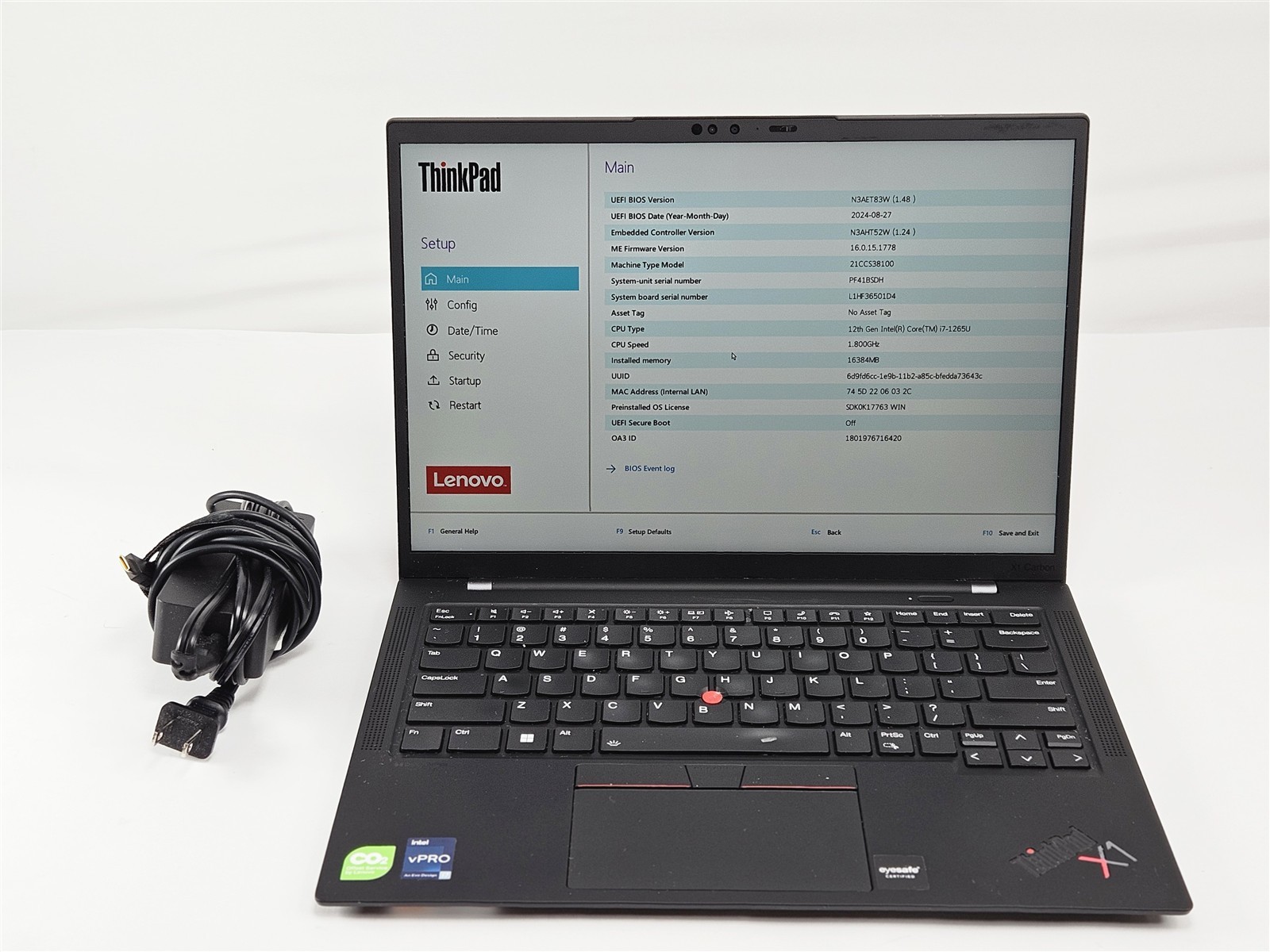 Lenovo ThinkPad X1 Carbon Gen 10 Intel Core i7 1265U 16GB 512GB 14 Iris Xe