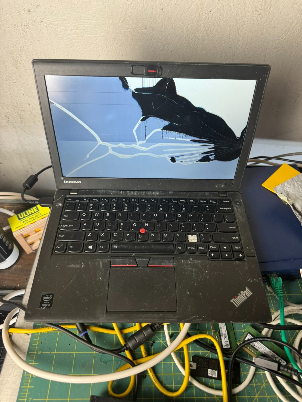 Lenovo ThinkPad X250 12.5in Intel i5 4th Gen 4GB RAM No Drive Parts/Repair #5077