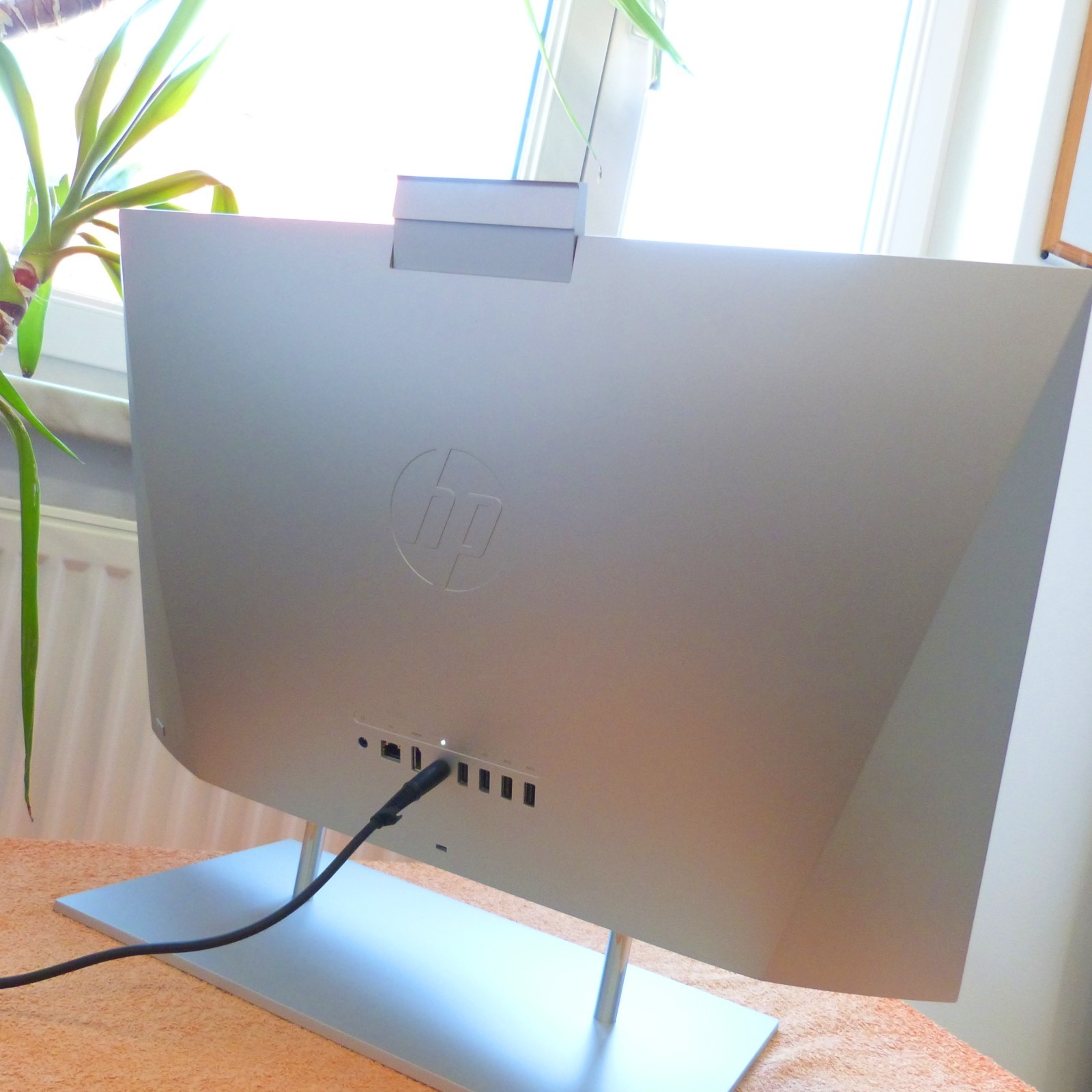 XL SET ALL IN ONE PC HP DP 24 inch FULLHD 11Gen Core i7 I 1TB SSD Windows 11 AIO